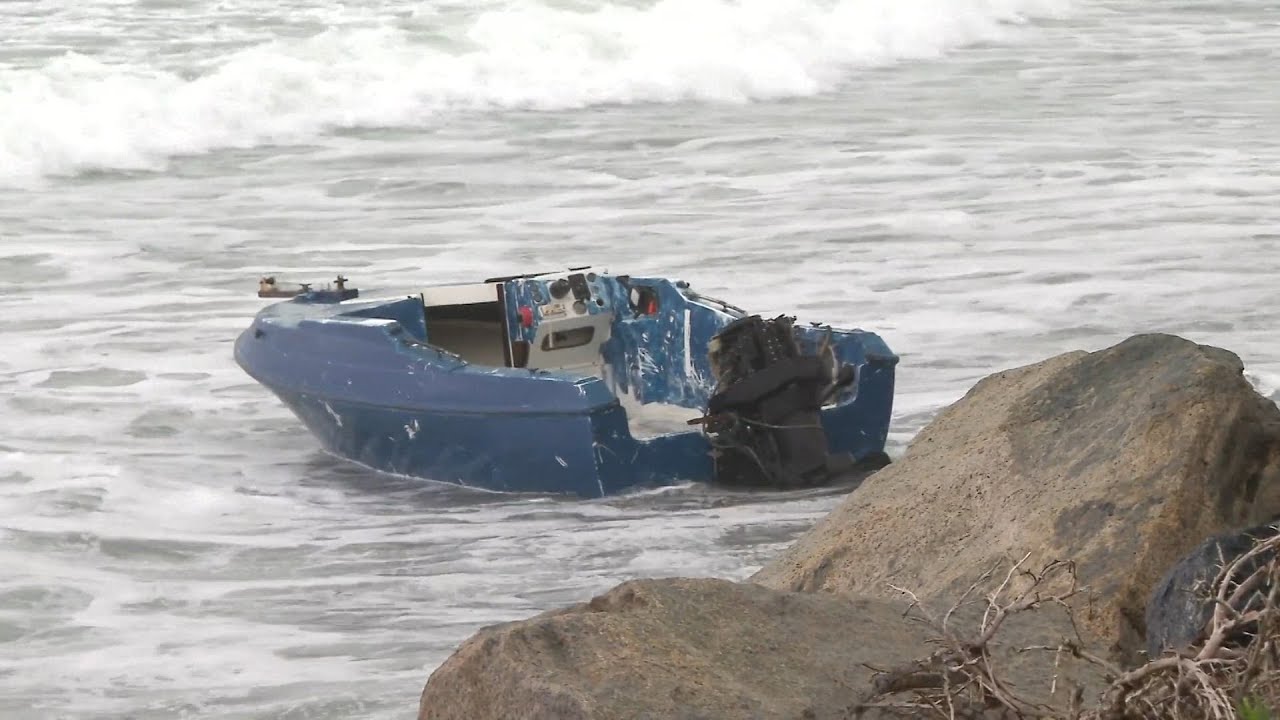 Four dead after small Panga boat capsizes off the coast of San Diego ...