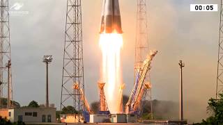 Launch of Arianespace Soyuz VS20 carrying the CSO-1 payload from Kourou Dec. 19, 2018
