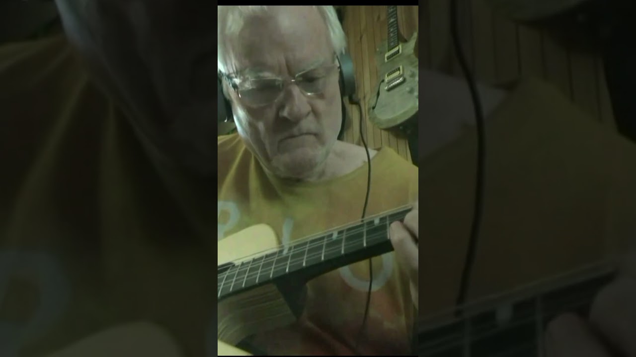 The Jez Broun Ecoustic Hand Made Guitar 