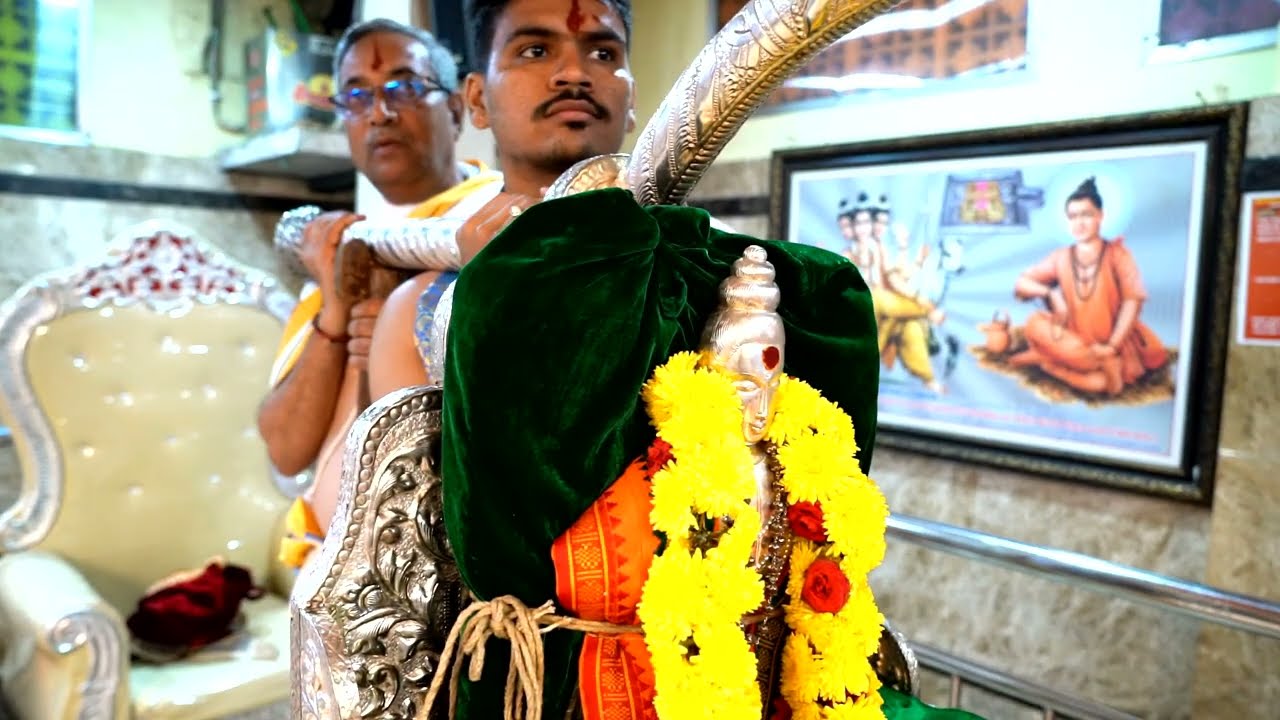 🌟 Pallaki Seva + Harati of Sripada Srivallabha 🕉️ | Sripada Srivallabha Mahasamsthanam, Pithapuram 🙌