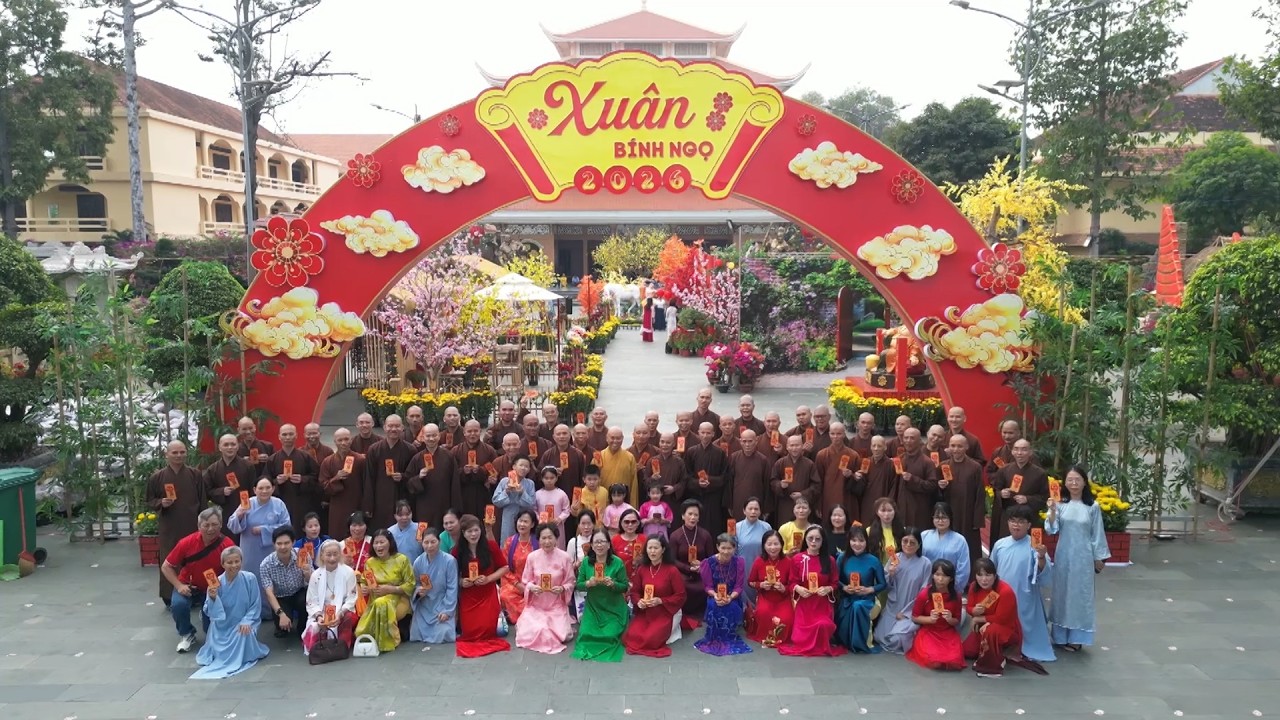 HT. Thích Chân Tính cùng Chư Tăng và Phật tử DU XUÂN BÍNH NGỌ 2026 tại chùa Hoằng Pháp