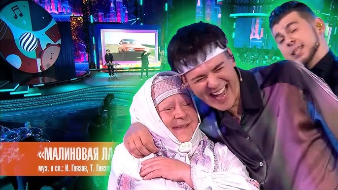 Жалаңаш және көңілді модельдер