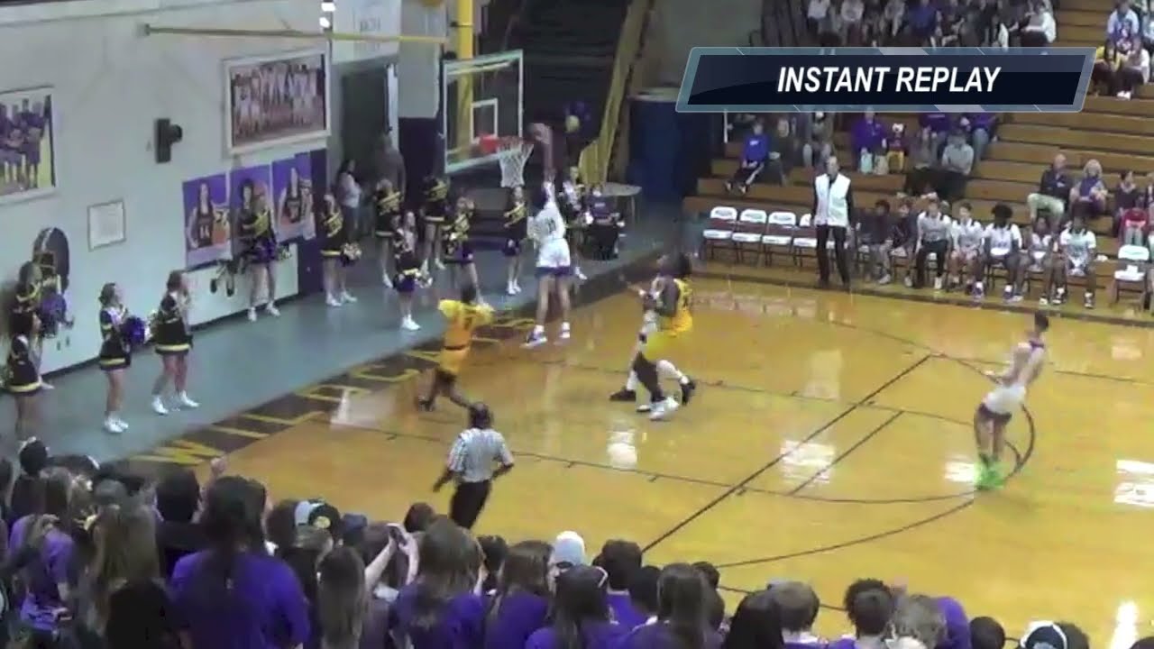 Arnett Hines Dunk on Senior Night - Clarksville High