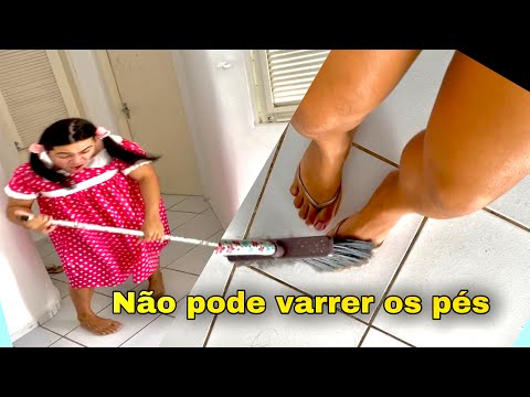 Não pode varrer os pés se não não casa