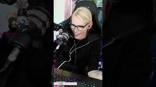ASMR Einlage im Twitch Stream XD #twitch #shortsfeed #clipstwitch #asmr