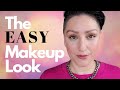 Minimalist makeup  an easy look for everyone