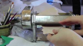 Download Lagu Mixing Custom Clay with a Pasta Machine for Polymer Clay Sculpting MP3
