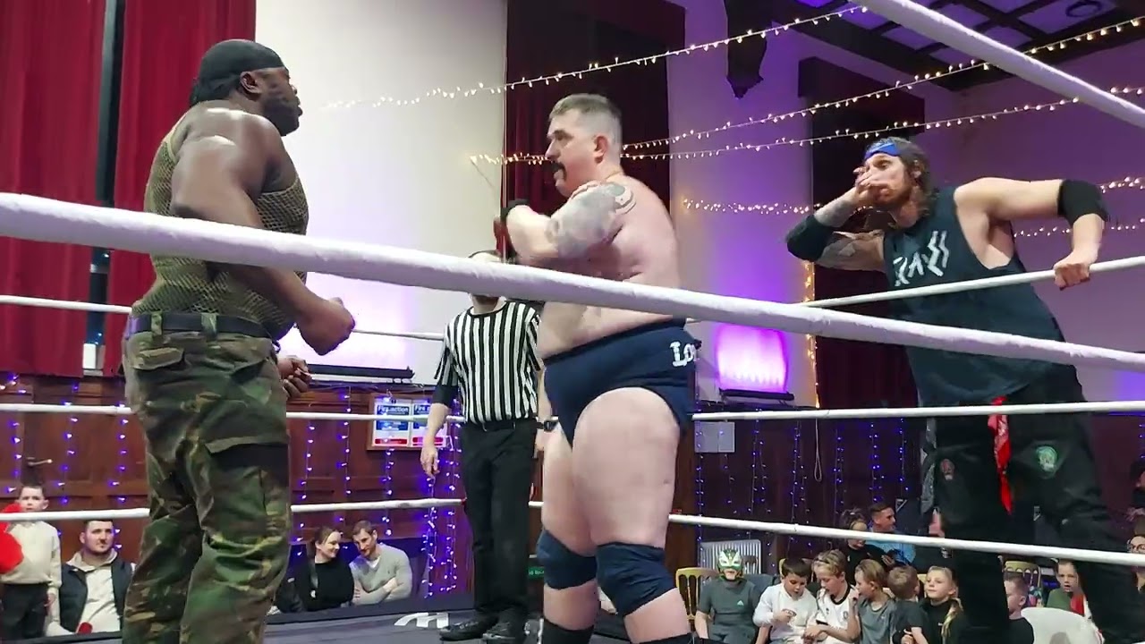 THE COWBOY TIM STRANGE AND ROB RIDDLEY VS TINY IRON