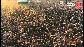 Download lagu BULLET FOR MY VALENTINE- No Control(live at Wacken 2009)