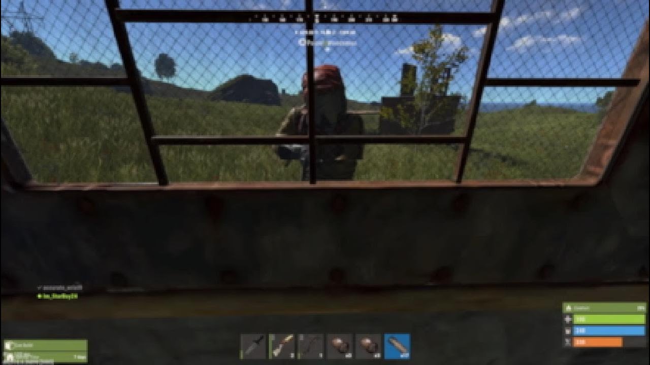 Rust console on PS5 | This guy is really gay and suck at the game ...