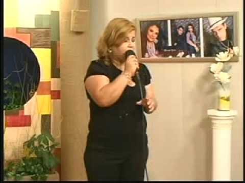 LAURA JUAREZ CANTA 2