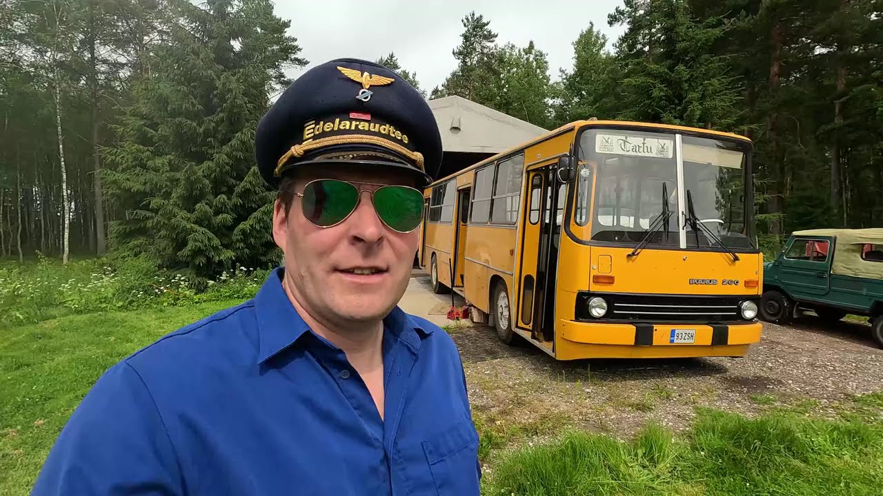 Test Driving IKARUS 260