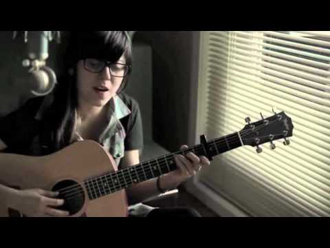 REMIX Radiohead - Creep (cover) by Daniela Andrade
