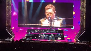 Bennie and The Jets - Elton John Live Farewell Yellow Brick Road Tour - Bordeaux Arkéa Arena 2019 chords