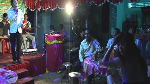 Tấn Đạt Đời là chiêc lá