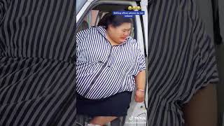 These Fat Woman Destroy His Boyfriend Car With Her Body