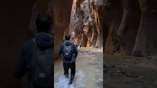 Famous Narrows Hike in 27 Seconds