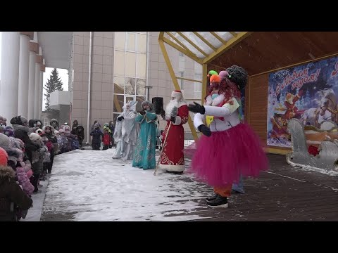 Нурлатские нефтедобытчики организовали новогодний праздник для детей