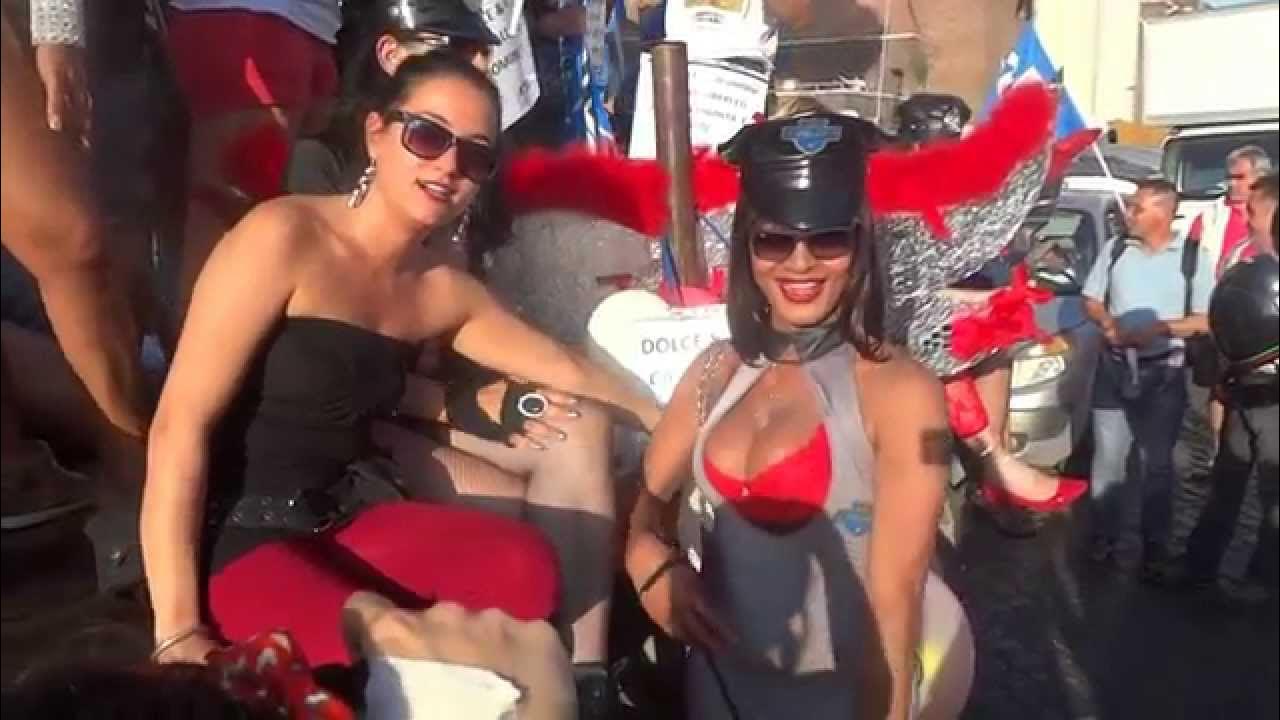 Brazilian Shemale & Italian Tranny - Rome Gay Pride Video