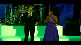 Alban Petersen "He Holds my Hand" chords
