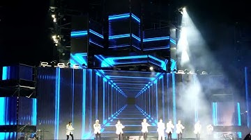 Erik hát live tại Vinhomes Grand Park (bản cam) p1