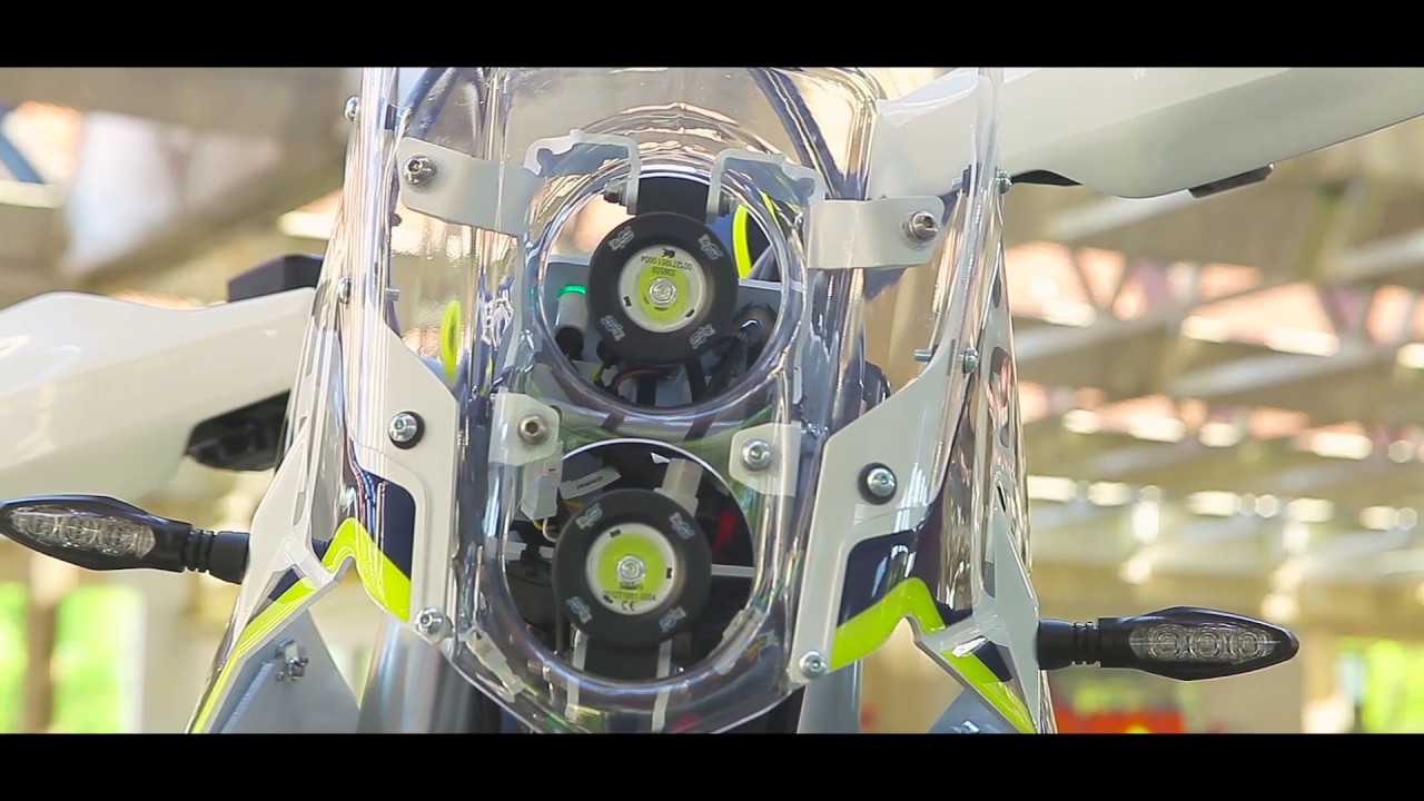 MotorMix - Mst presenta Husqvarna Kit Rally - YouTube