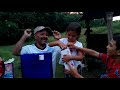 #1 Familia Nicaragüense salvadoreña los niños reciben una sorpresa