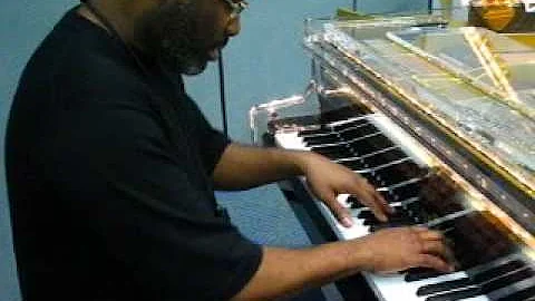 NAMM 2008 Valdez Brantley at the Schimmel booth