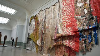 El Anatsui: Triumphant Scale. Retrospective at Kunstmuseum Bern