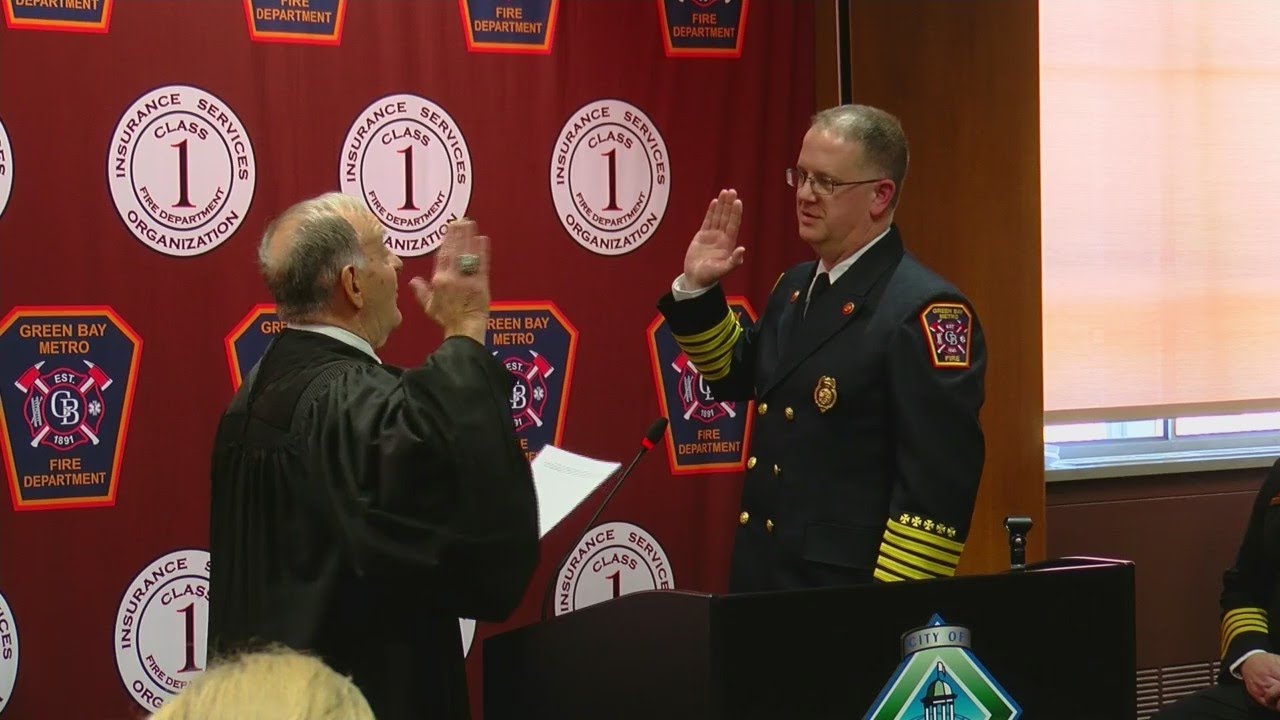 Green Bay Metro Fire Department swears in new Fire Chief - YouTube