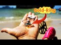 Schatzsuche am Strand nach Gold und verlorenem Schmuck (Sondeln mit Metalldetektor in Thailand)