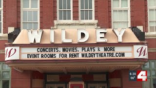 Historic Wildey Theater continues to draw crowds in Edwardsville