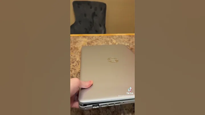 HP stands for Hinge Problem. Stop buying this garbage. #computer #laptop #shorts #technology