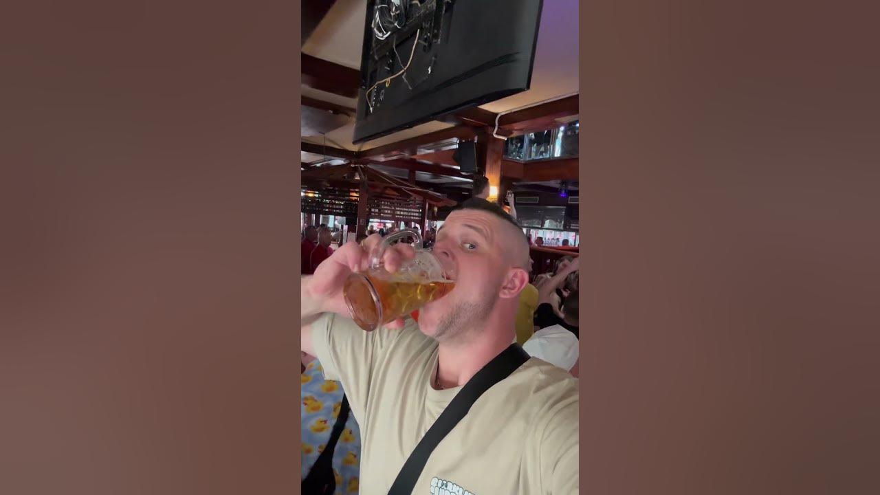 Ich trink mein Bier! Wo? Am Ballermann #fast