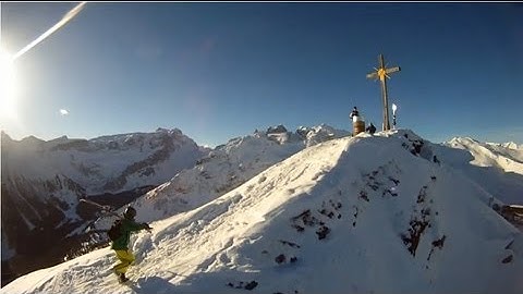 Quadroslope - GoPro Quadcopter Flight on a ski slope - mikrokopter video drone ski fpv HD