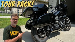AdvanBlack Razor Tour Pack on my Low Rider ST with SOLO MOUNT!