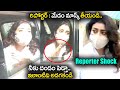 Vijayawada: Actress Shriya Saran visits Kanaka Durga temple
