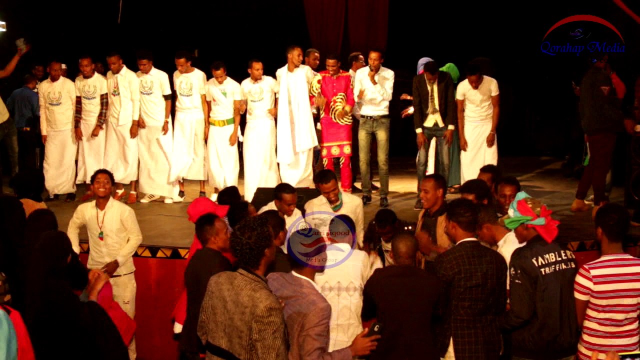 Dhaanto Cusub Abdinuur Gaafoote 2017 Showgii OYSU Nairobi