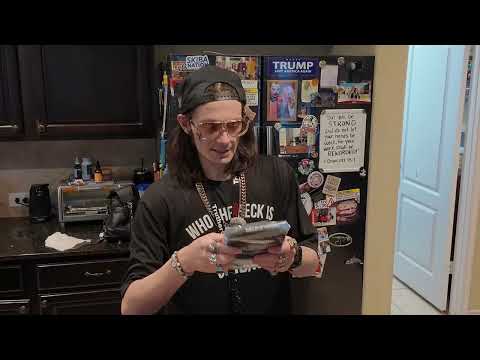 Jeremiah Skiba Unboxing @END DAYS PREPPER ( formly 7 TRUMPETS PREPPER) Bugout Bag?!
