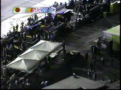 McMurray's Chase Hopes End @ 2005 Chevy Rock & Rol...
