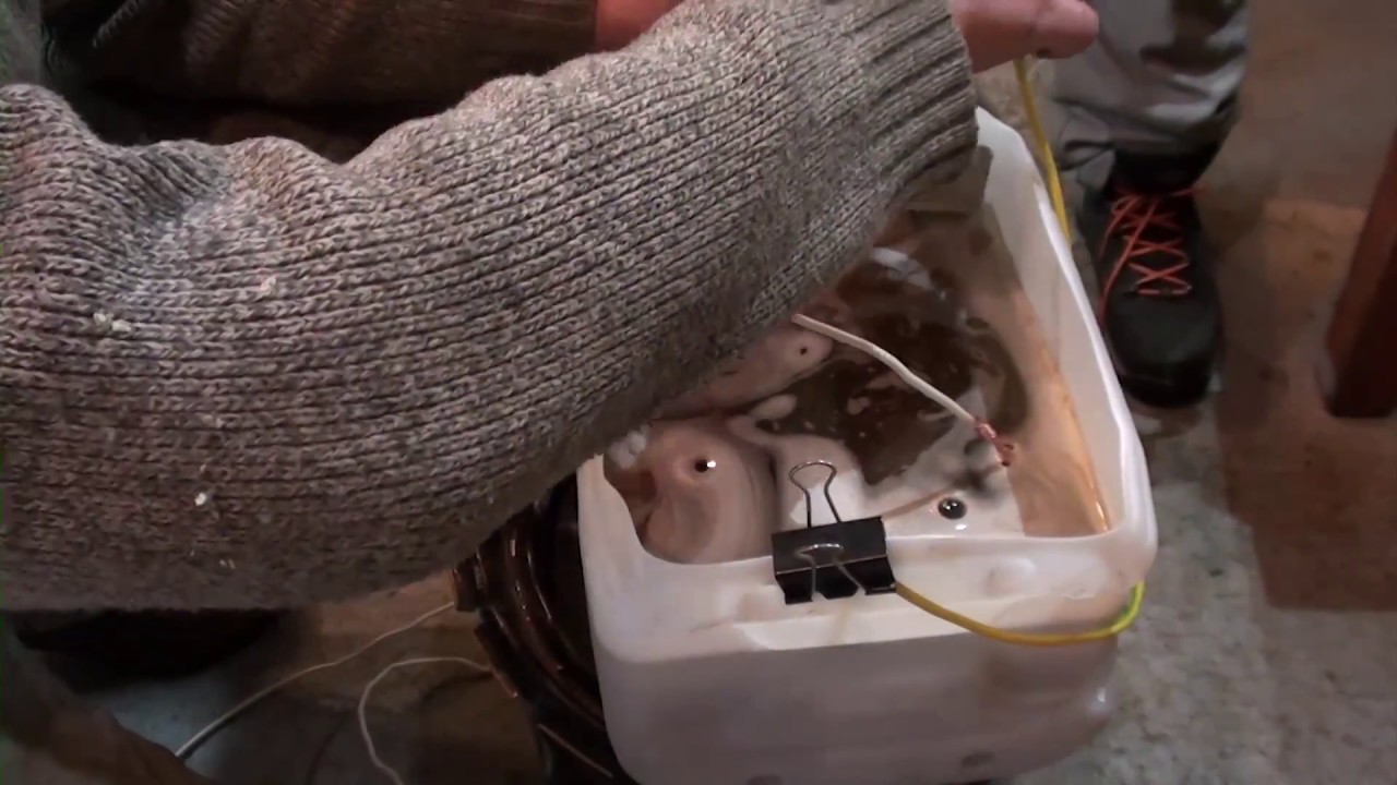 Очистка от ржавчины электролизом - YouTube