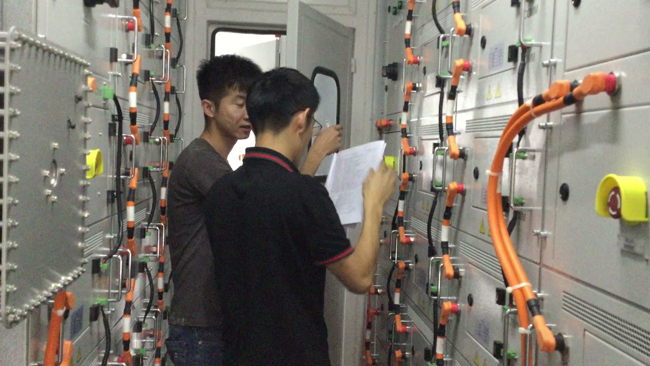 BESS consists of DCDC controller+PCS+BMS+EMS, our engineer is inspecting final configuration.