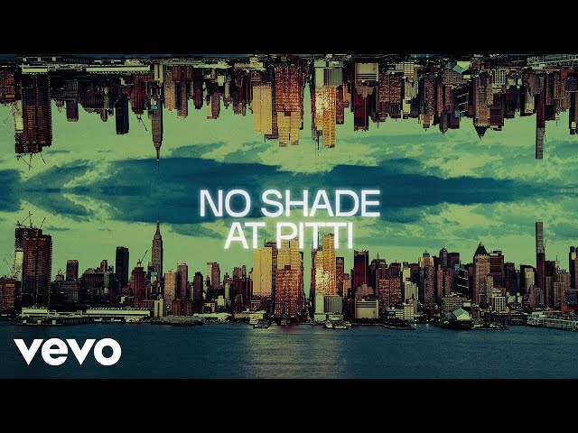 THE CHAINSMOKERS - No Shade at Pitti