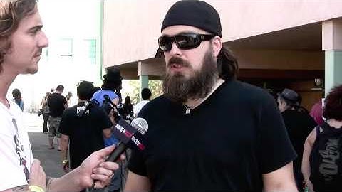 Less Than Jake ( Vinnie )