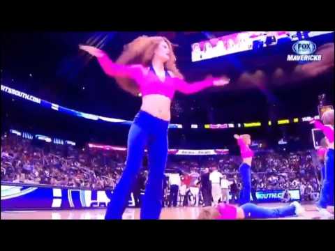 BLS - hawks cheerleader hits head