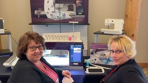 PFAFF icon 2 using the projector with Diane and special guest Jackie