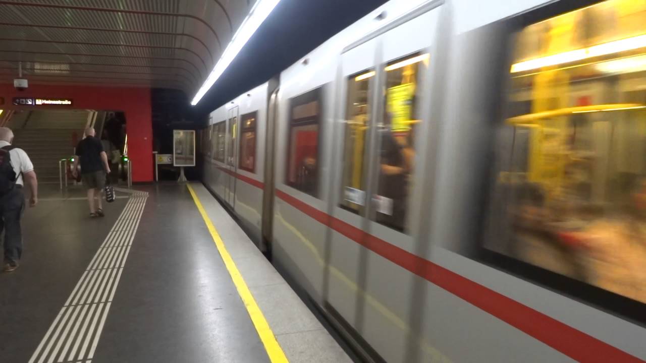 Vienna U-Bahn Line U1 train departing Praterstern - YouTube