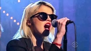 [HD] Sky Ferreira -- "You're Not The One" 11/25/13 David Letterman