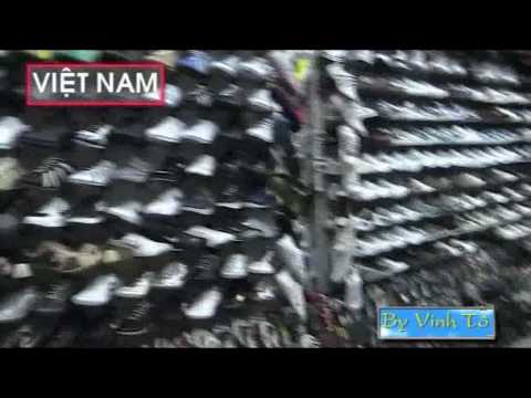 Negozio di scarpe in Vietnam - Shoes shop in Vietn...