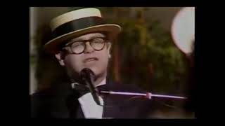 Miniatura del video "Elton John : Candle In The Wind "Goodbye Norma Jean" (1988) Live @  *Top of The Pops*"